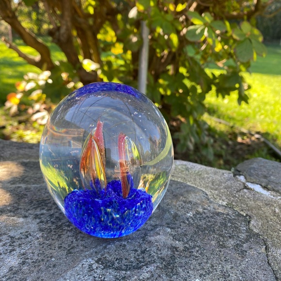 Hand blown glass paperweight with three sailboat sails Suspended in Ocean - Picture 2 of 9